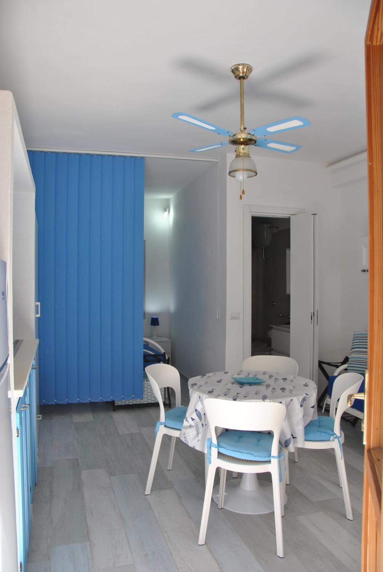 Casa Vacanze Casti - 41 Calasetta Zewnętrze zdjęcie